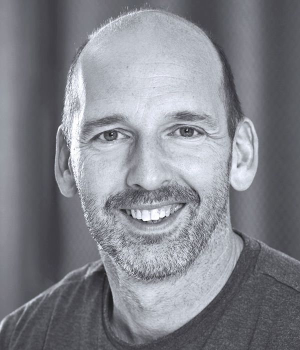 Peter-Schmidt-.jpg